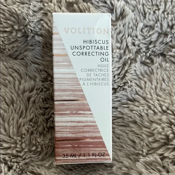 Volition Hibiscus Correcting Oil - Picture 1 of 5